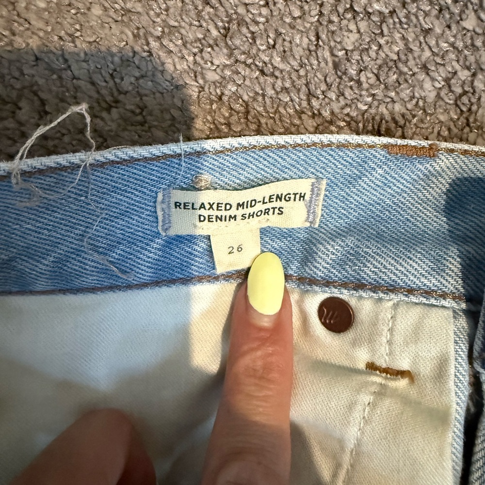 Madewell light Blue Distressed High-Rise Denim Shorts mid length - Picture 3 of 3